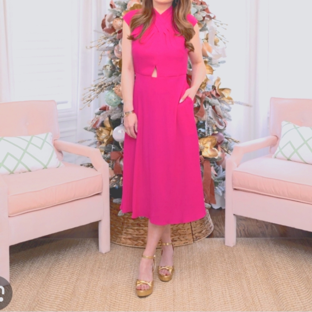Scoop Hot Pink Short Sleeve Mid Length Dress
